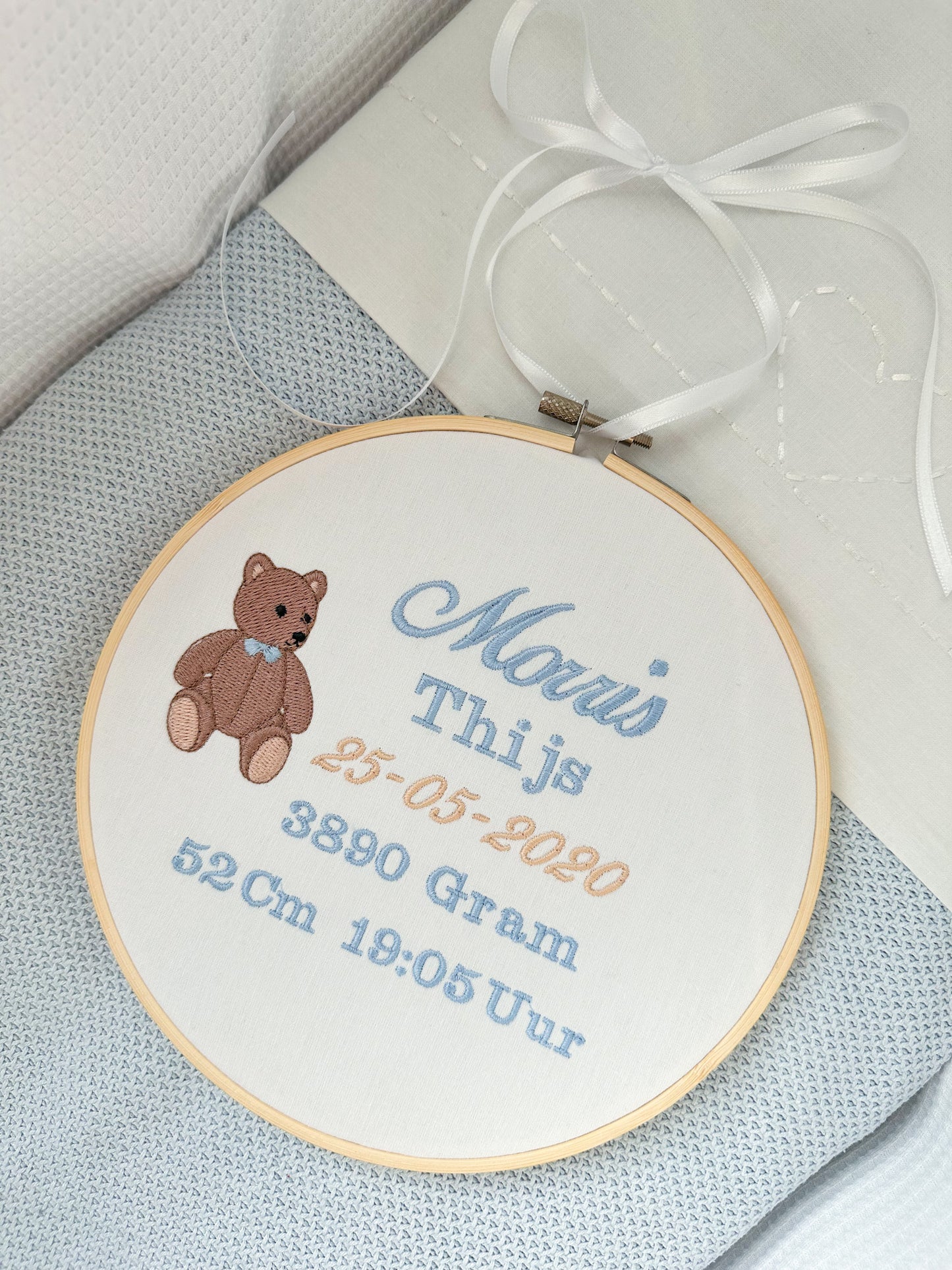 Geborduurde Geboorte Aankondiging Beertje